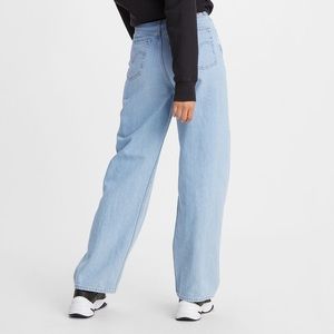 Levi’s High Loose Jean Size 24